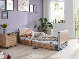 ⁦מיטה סיעודית חשמלית - Lenus-low-height⁩ – תמונה ⁦4⁩